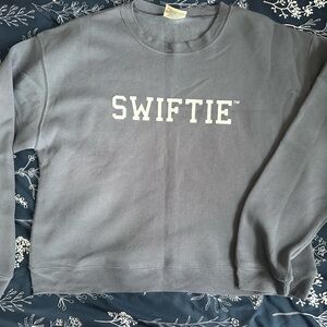 Taylor Swift greyish blue Sweatshirt